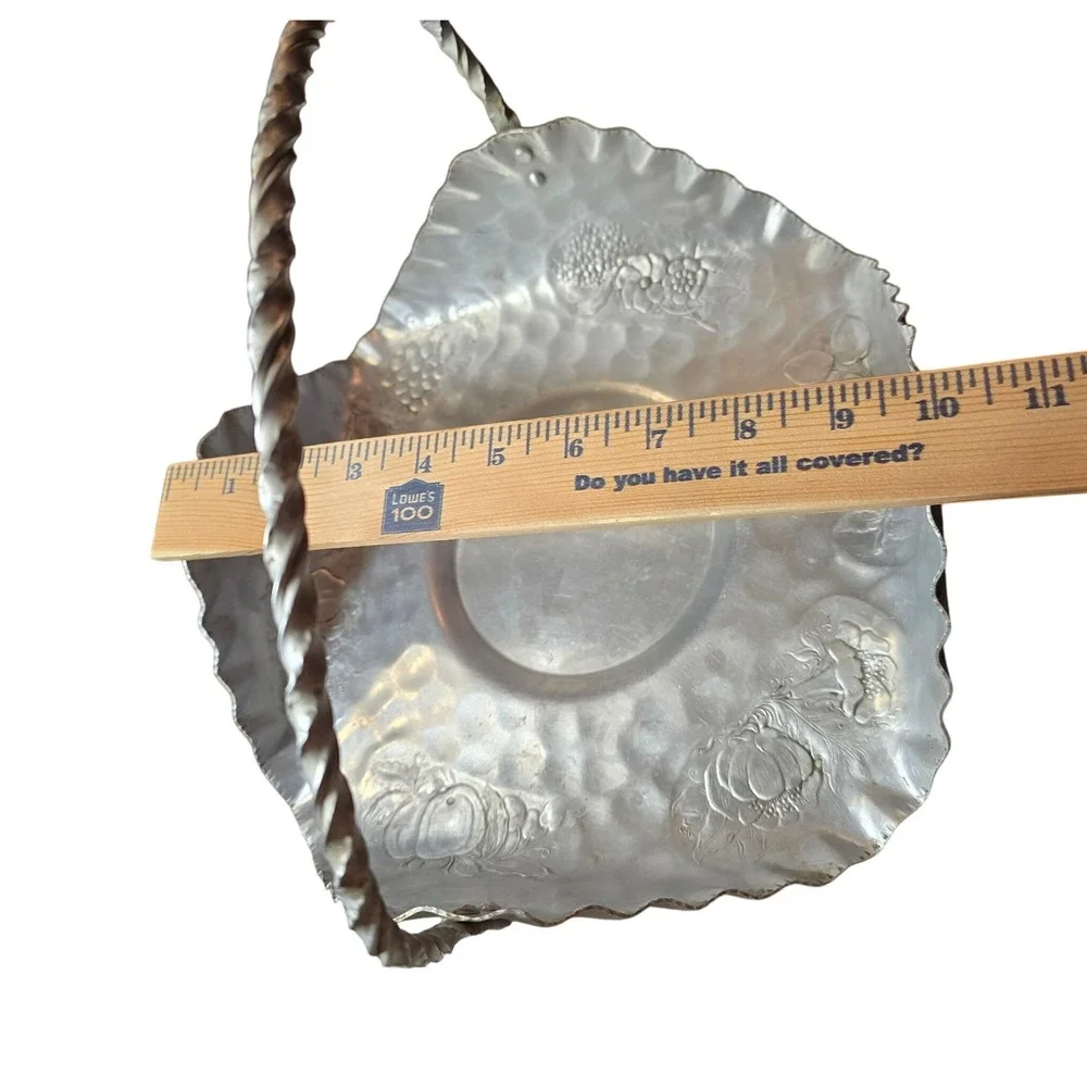 Cromwell Hand Hammered Aluminum Candy Dish Basket Fruit Floral Scalloped Vintage